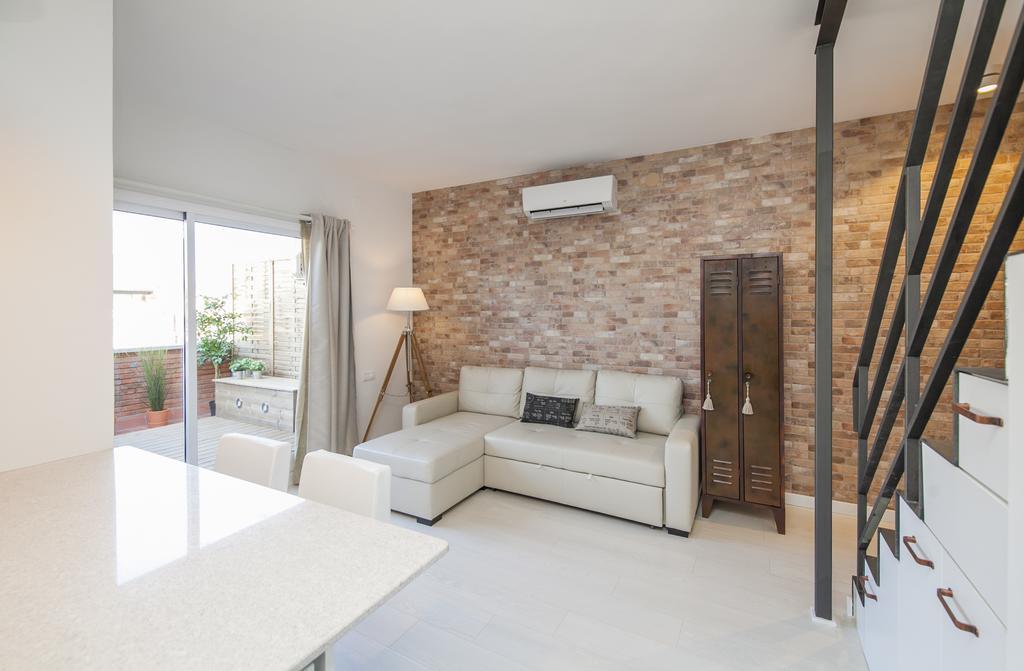 Barcelona Penthouse Private Terrace Sustainable Stay Keyless Access Buitenkant foto